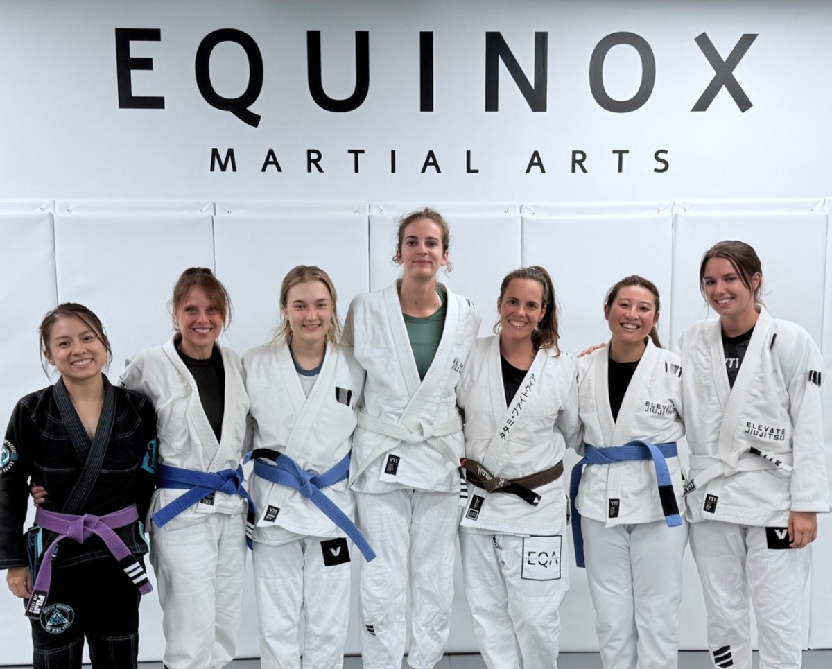 Group photo of women Brazilian Jiu-Jitsu students at Equinox Martial Arts Academy